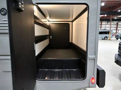 2027 Thor Motor Coach OMNI TRAIL — photo 40 view