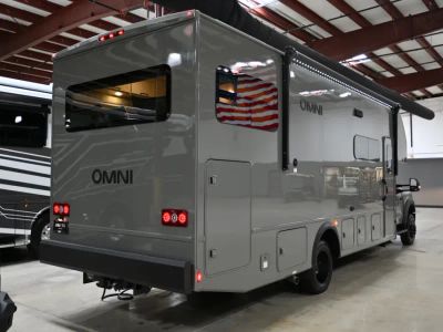 2027 Thor Motor Coach OMNI TRAIL — photo 46 view