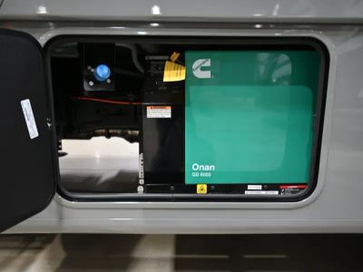 2027 Thor Motor Coach OMNI TRAIL — photo 43 view