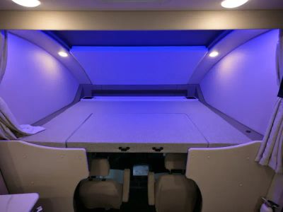 2027 Thor Motor Coach OMNI TRAIL — interior view