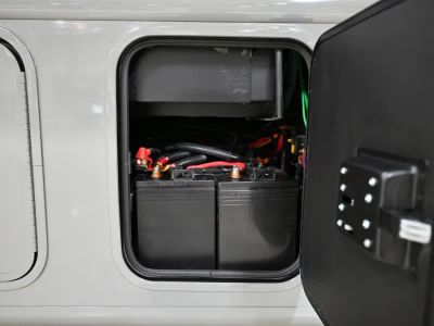 2027 Thor Motor Coach OMNI TRAIL — photo 36 view