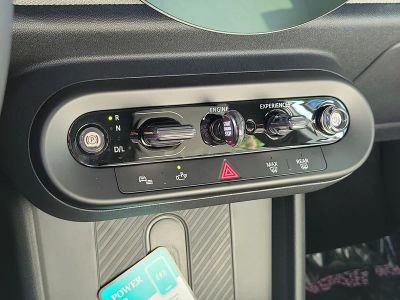 2026 MINI Hardtop 4 Door — photo 29 view