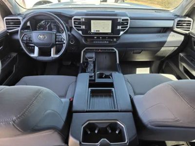 2023 Toyota Tundra - Photo 8