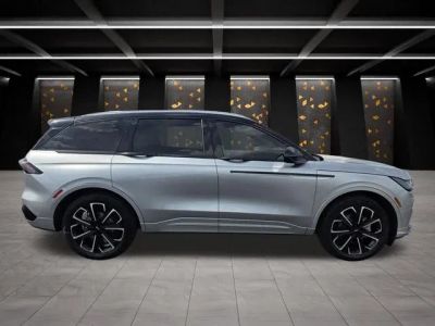 2024 Lincoln Nautilus - Photo 4