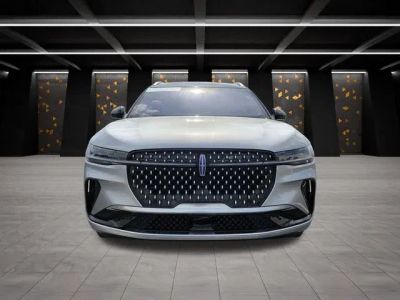 2024 Lincoln Nautilus - Photo 3
