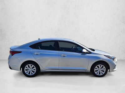 2018 Hyundai Accent - Photo 4
