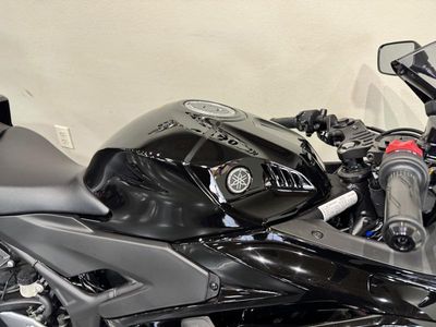 2026 Yamaha YZF-R3 - Photo 18