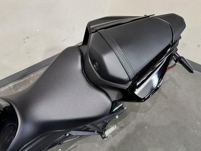 2026 Yamaha YZF-R3 - Photo 14