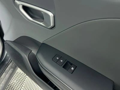 2026 Kia K4 — photo 32 view