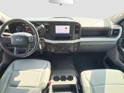 2024 Ford F-450SD — photo 16 view