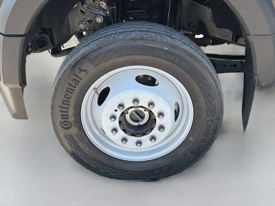 2024 Ford F-450SD — photo 40 view