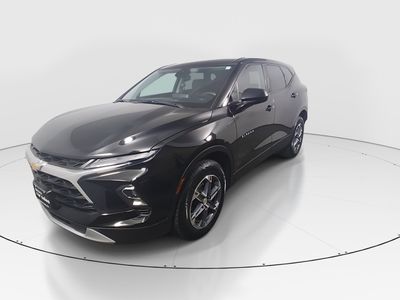 2025 Chevrolet Blazer - Photo 3