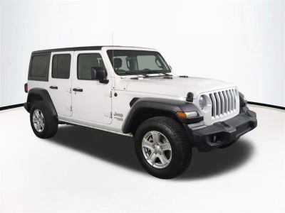 2019 Jeep Wrangler — side profile view