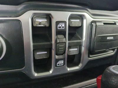 2019 Jeep Wrangler — photo 31 view