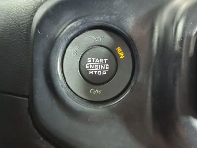 2019 Jeep Wrangler — photo 37 view