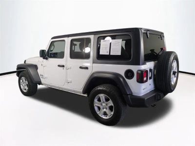 2019 Jeep Wrangler — photo 7 view
