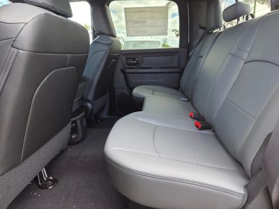 2026 Ram 2500 — photo 8 view