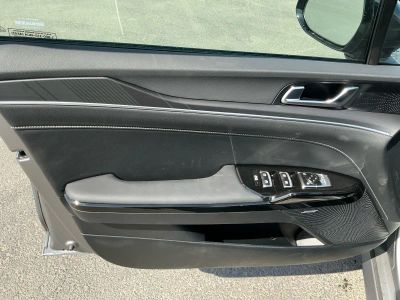 2026 Kia K5 — photo 16 view