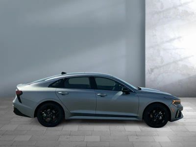 2026 Kia K5 — photo 7 view
