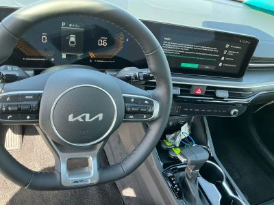 2026 Kia K5 — photo 15 view