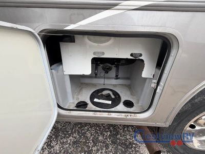 2013 Itasca Sunstar - Photo 8