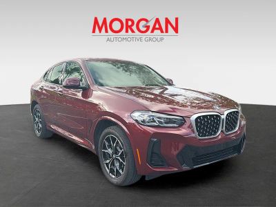 2025 BMW X4 — side profile view