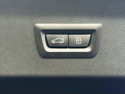 2025 BMW X4 — photo 14 view