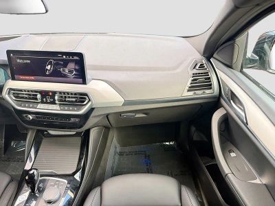 2025 BMW X4 — photo 19 view