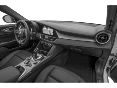 2026 Alfa Romeo Giulia — photo 12 view
