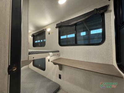 2024 CrossRoads RV Zinger - Photo 28