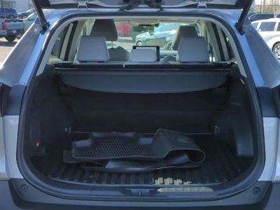 2023 Toyota RAV4 Hybrid - Photo 17