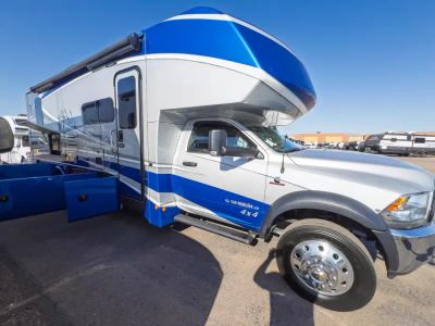 2019 Dynamax ISATA SERIES 5 — photo 20 view
