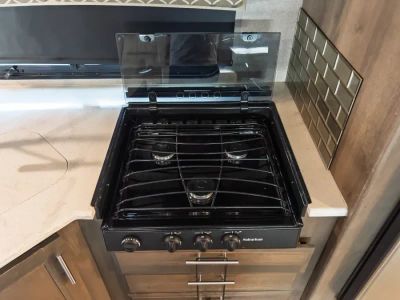 2019 Dynamax ISATA SERIES 5 — photo 11 view