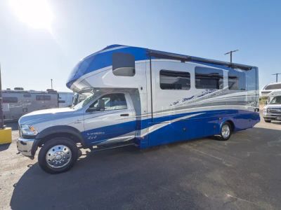 2019 Dynamax ISATA SERIES 5 — photo 25 view