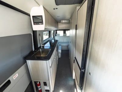 2025 Grech RV STRADA ION TOUR — engine compartment view