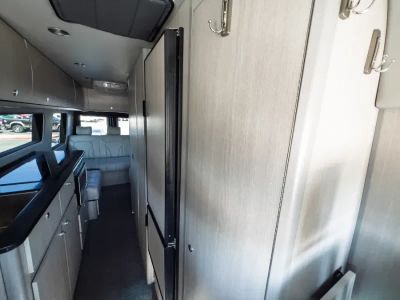 2025 Grech RV STRADA ION TOUR — photo 7 view