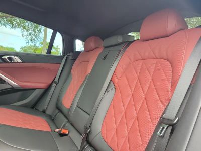 2026 BMW X6 — photo 11 view