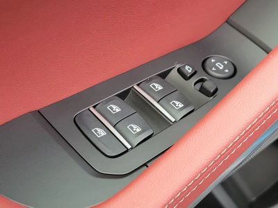 2026 BMW X6 — photo 19 view