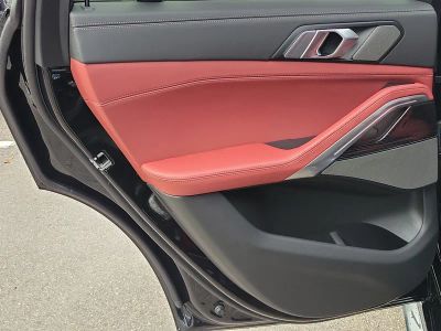 2026 BMW X6 — photo 10 view