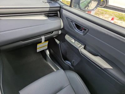 2026 Subaru Outback — photo 15 view