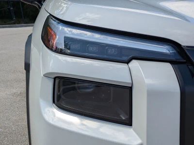 2026 Subaru Outback — photo 10 view