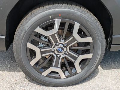 2026 Subaru Outback — photo 11 view