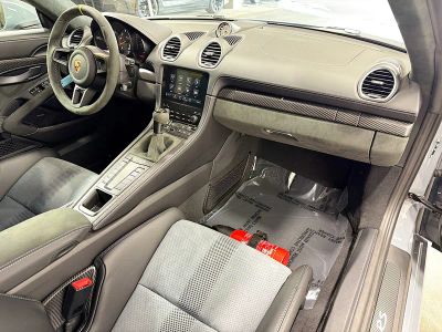 2025 Porsche 718 Spyder — photo 14 view