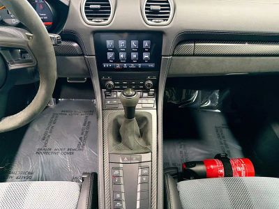 2025 Porsche 718 Spyder — photo 18 view