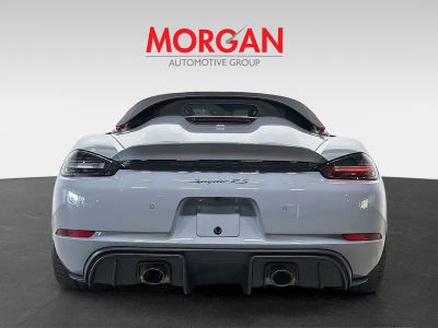 2025 Porsche 718 Spyder — photo 8 view