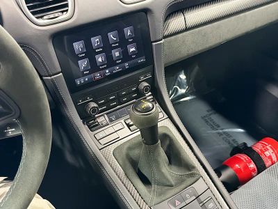 2025 Porsche 718 Spyder — photo 22 view