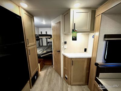 2026 Ember RV E-Series - Photo 10