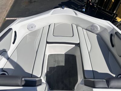 2025 Yamaha AR 190 - Photo 10