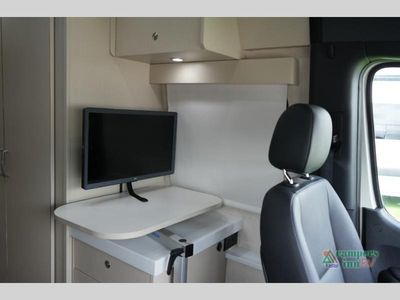 2023 Pleasure-Way Plateau - Photo 21