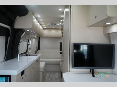 2023 Pleasure-Way Plateau - Photo 11